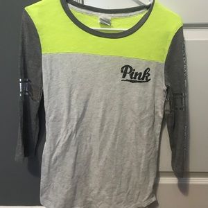 VS PINK quarter-length shirt